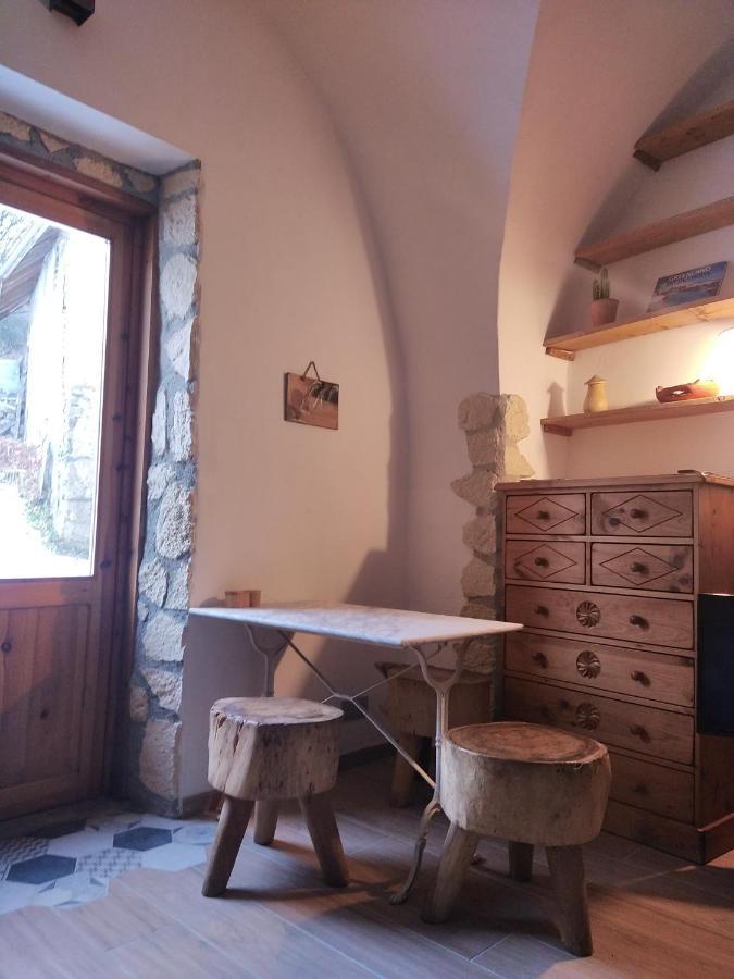 Joli Petit Appartement Montagne#Ski#Lac#Netflix# Seyne Exteriér fotografie